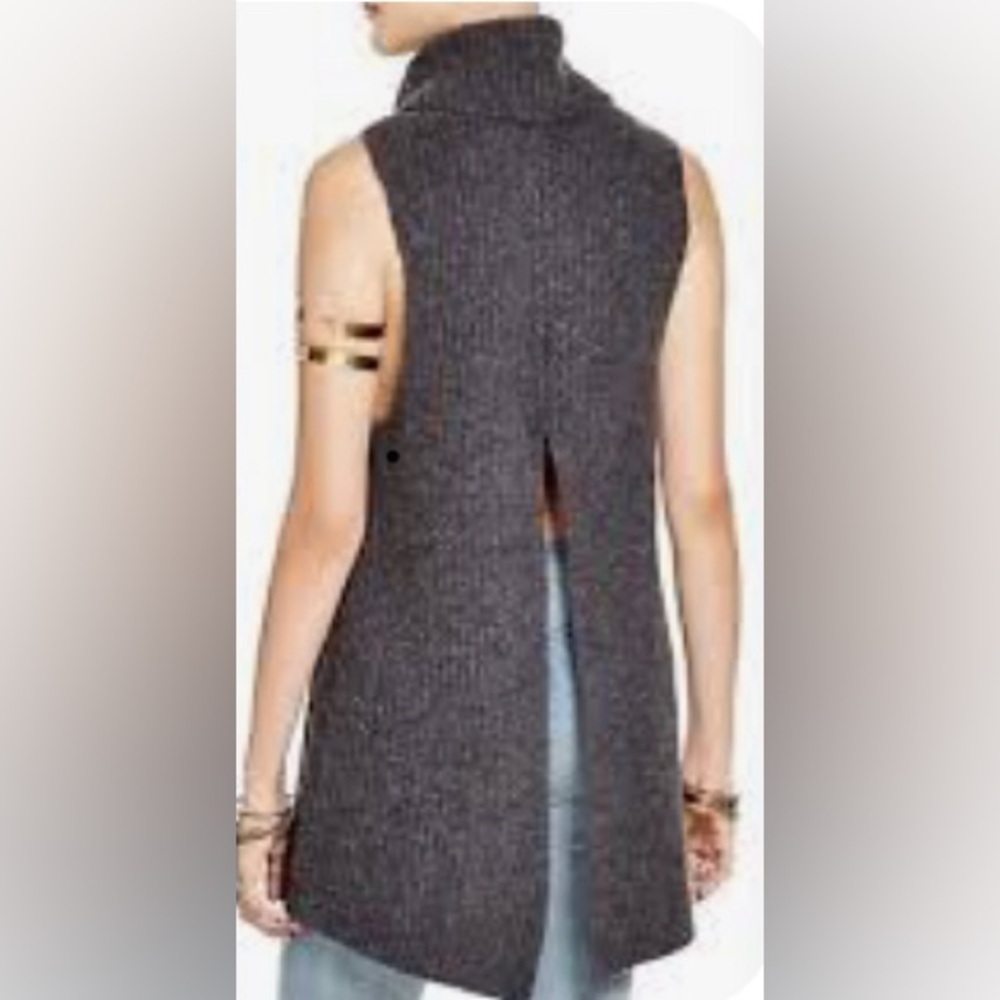 🌸FREE PEOPLE Split Back Turtleneck - image 1
